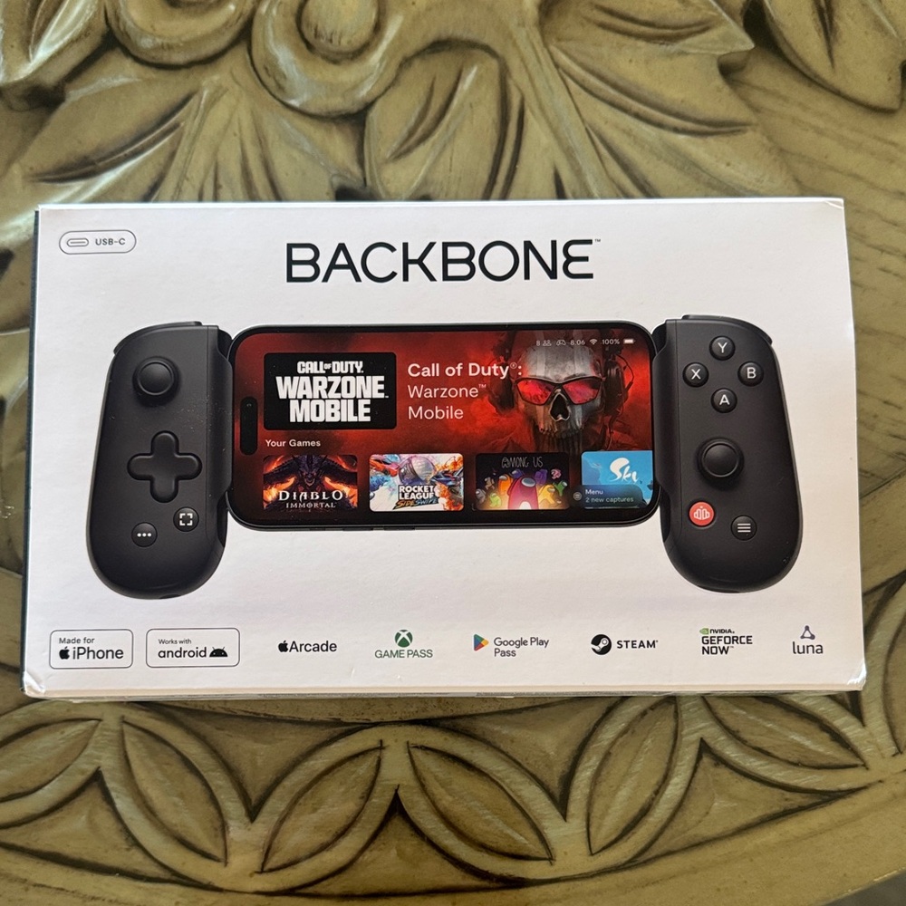 Backbone Black Mobile Gaming Controller for iPhone & Android